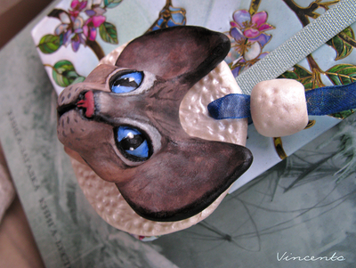 "Куплю кошечку!" Кулон - кошка из полимерной глины. Необычные украшения на заказ