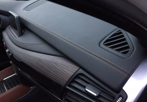 Обтянуть панель авто