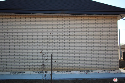 Кирпич облицовочный БЕЖЕВЫЙ в ассортименте