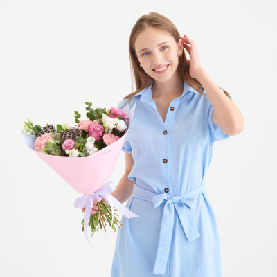 Букет с лотосом