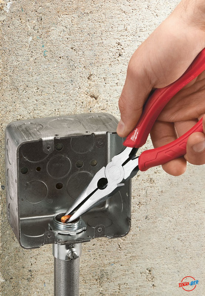 Длинногубцы для зачистки проводов Milwaukee 8 Long Nose 48226101