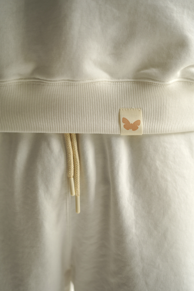 МУЖСКОЙ КОСТЮМ "ДАРИ" БЕЛЫЙ