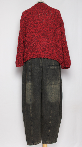 Джинсы "Аппликации " лепестки, квадраты р.46-52