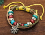 Браслет кожа "Цветок" с бусинами, 3 нити, цветной,d=5см