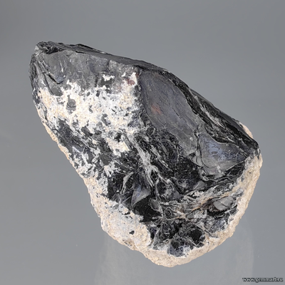 Обсидиан. КБР. Россия. 63*44*43мм