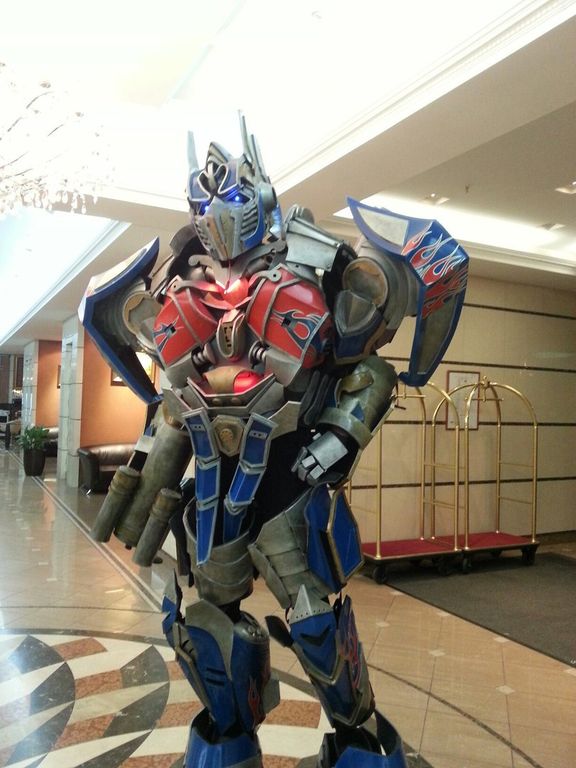 трансформеры новосибирск. фото оптимуспрайм. трансформер новосибирск. трансформеры новосибирск. трансформеры новосибирск.