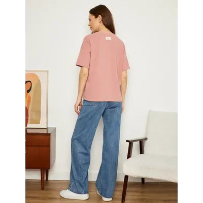 ЖЕНСКАЯ ФУТБОЛКА РОЗОВЫЙ "ЦВЕТОЧНЫЕ КЕДЫ"