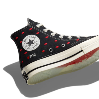 КЕДЫ CONVERSE CHUCK 70 EMBROIDERED LIPS ВЫСОКИЕ ЧЕРНЫЕ