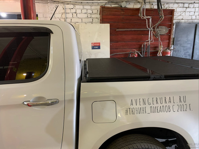 Жесткая 3-секционная крышка кузова для JAC T6