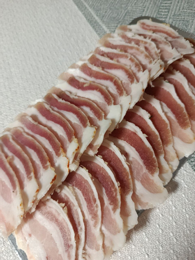 Сало нарезка соленое с чесноком домашнее в вакуумной упаковке | Ферма СытникЪ