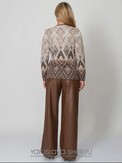 Жакет полуприлегающего силуэта в бежевом цвете