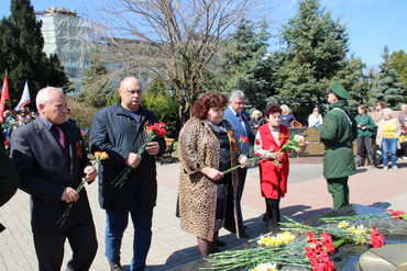 Сквер Славы 11.04.2022 г