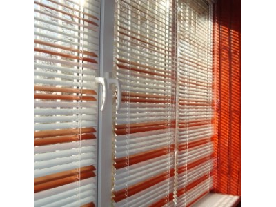 Жалюзи горизонтальные HOLIS, Цветные