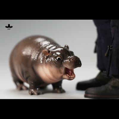 Бегемотик Му Денг - Коллекционная фигурка 1/6 Baby Hippo Figurine (JXK256) - JXK