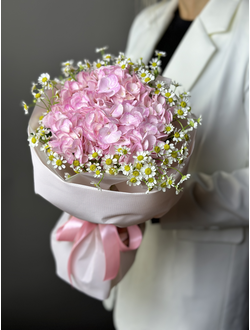 Букет Гортензия розовая  с ромашками
