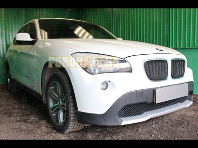 Защита радиатора BMW X1 I E84 2009-2012 (3D) black PREMIUM