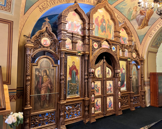 Иконостас в АРХИЕРЕЙСКОЕ ПОДВОРЬЕ ХРАМА БЛАГОВЕЩЕНИЯ ПРЕСВЯТОЙ БОГОРОДИЦЫ Г. САНКТ-ПЕТЕРБУРГА