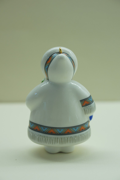 Девочка с ёлочкой