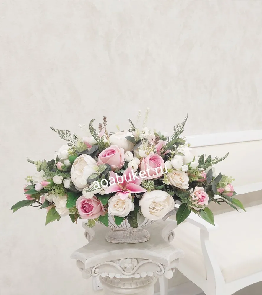 22. Долговечные композиции из искусственных цветов