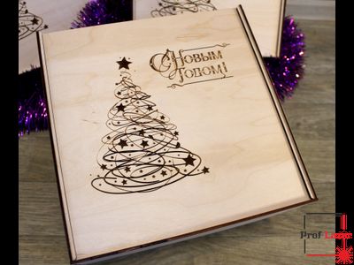 Деревянная упаковка для новогодних подарков