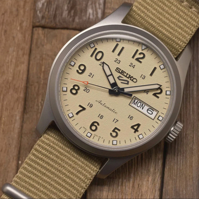 Наручные часы Seiko SRPJ83K1