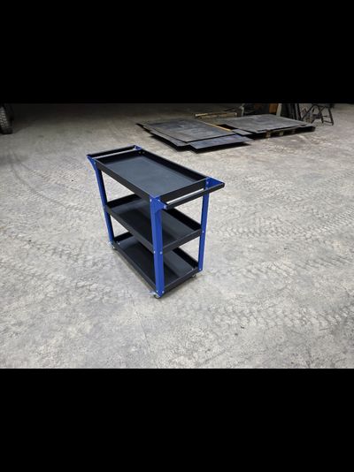 Инструментальная тележка на колесах VS-3