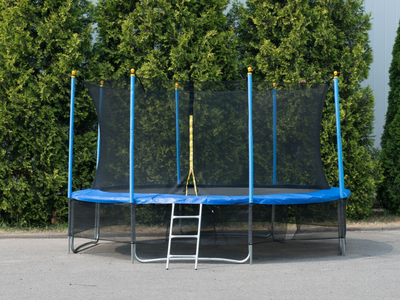 Батут «Winner Classic» (14 футов / 424 см, верхняя + нижняя защитные сетки и лестница в комплекте)