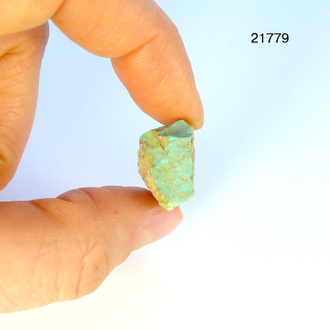 Бирюза натуральная (необработанная) Казахстан арт.21779: 3,5г - 17*16*11мм