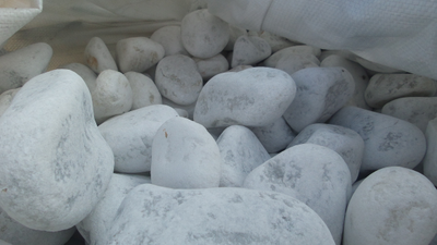 Галька мраморная, мраморная крошка (галтованная)