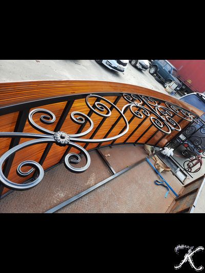 Козырек кованый