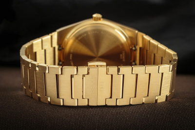 Швейцарские часы Tissot T137.410.33.021.00