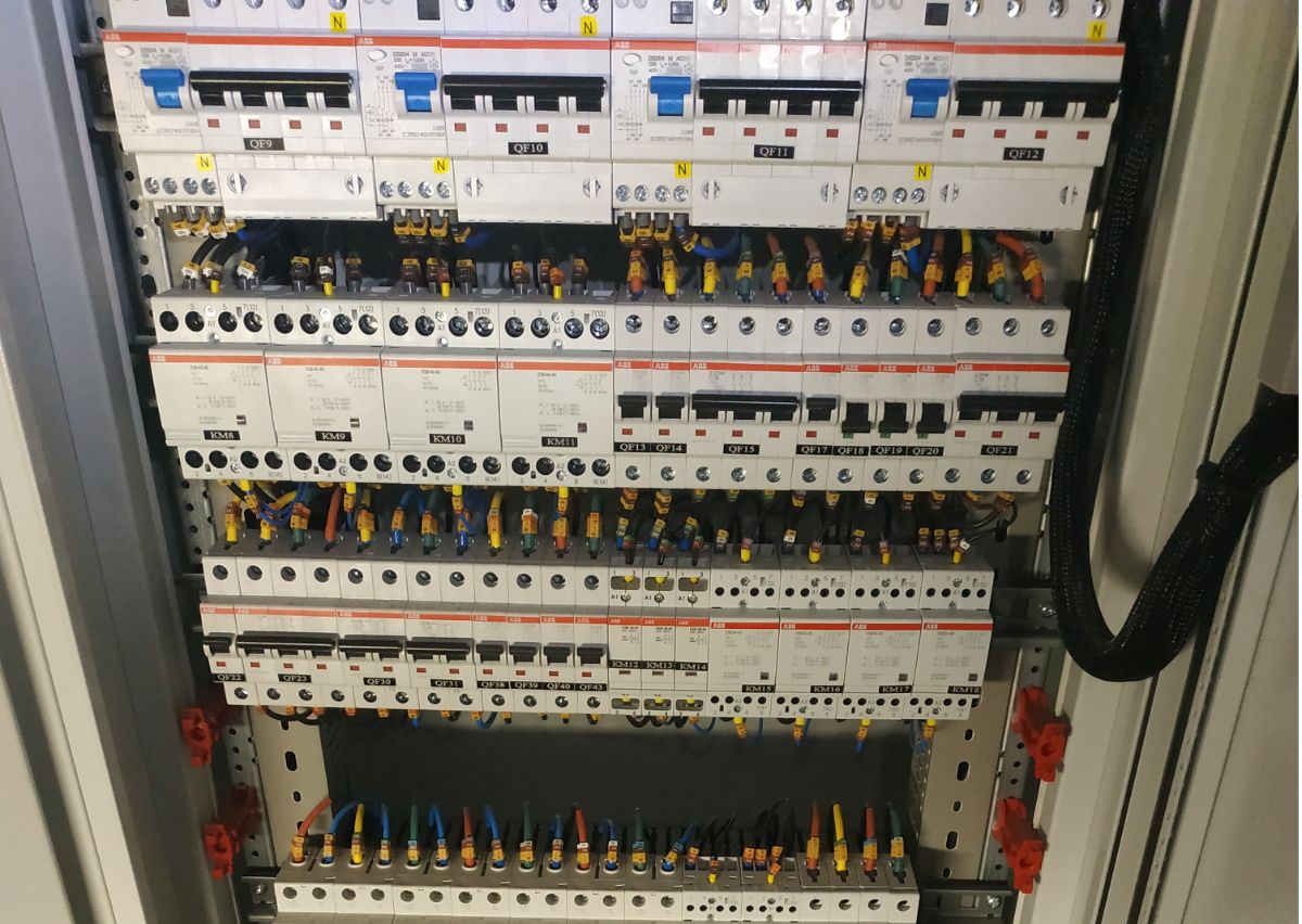 Торгово-развлекательный центр &laquo;МЕГА Теплый Стан&raquo; (Москва, п. Сосенское, Калужское шоссе 21 км)