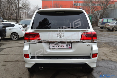 Обвес Urban Sport Toyota Land Cruiser 200 2016+