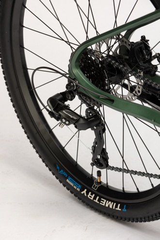 Велосипед TT423/ 8 скоростей 26" магний флуоресцентный зеленый рама 15"