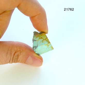 Бирюза натуральная (горбушка) Казахстан арт.21764: 4,8г - 26*18*7мм