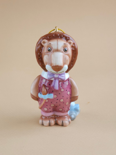 Плюшевый львенок