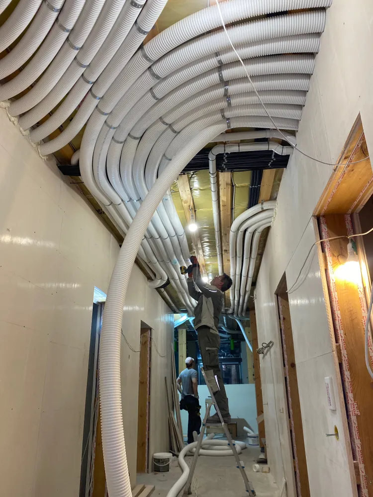 Монтаж воздуховодов R2 