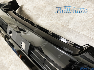 Передний бампер Toyota Land Cruiser 200 черный 12-15 год