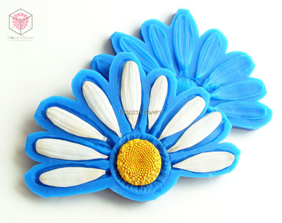 "Лепестки и серединка ромашки" вайнер и каттеры