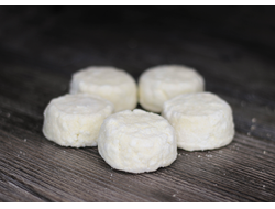 Сырники творожные с изюмом