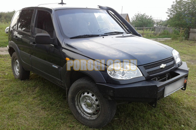 Передний силовой бампер серии Туризм на Chevrolet NIVA 2002-2020 (02.106.01)