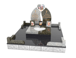 Мемориальный комплекс (сердце) на двоих из трех видов гранита и блоков под дикий камень