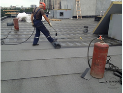 Устройство наплавляемой кровли