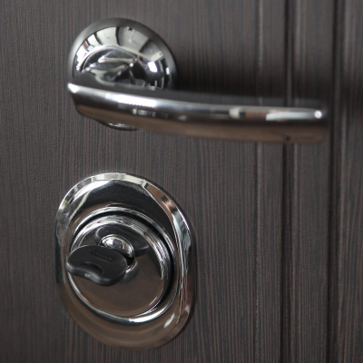 Стальная дверь    «Викинг» с зеркалом