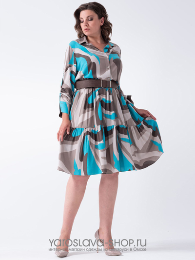 Женское платье с воланами в коричневых и голубых тонах