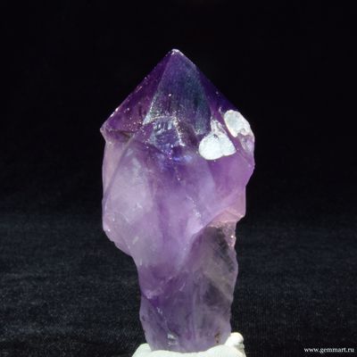 Аметист - кристалл с включениями