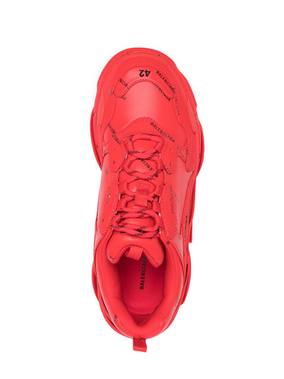 Кроссовки Balenciaga Triple S красные с надписями