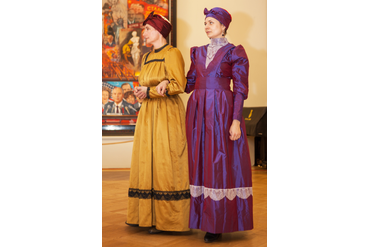 Городской костюм, Народный коллектив студии традиционного костюма «Русские начала» 