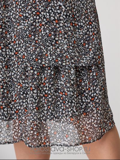 Платье из шифона серого цвета с белым цветочным принтом