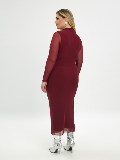 Платье облегающее вишнёвого цвета